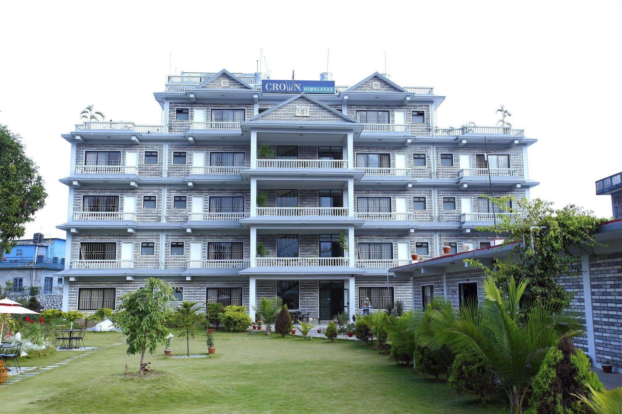 Hotel Crown Himalayas Pokhara Kültér fotó